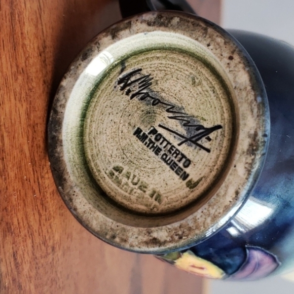 WILLIAM MOORCROFT SMALL JUG POTTERY, 1930'S ENGLAND - Picture 7 of 10